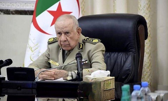 حادث سقوط حافلة بوادي الحراش: الفريق أول السعيد شنقريحة يقدم تعازيه إلى عائلات الضحايا