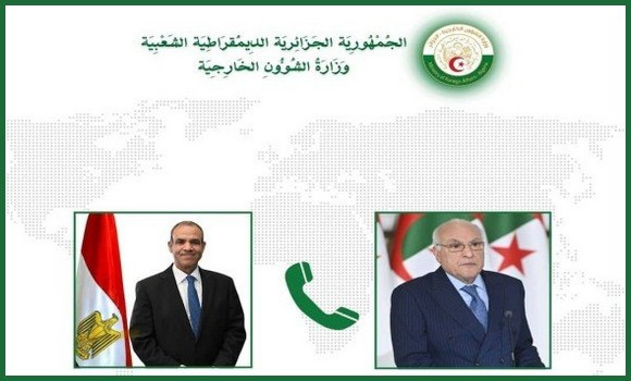 Attaf reçoit un appel téléphonique de son homologue égyptien