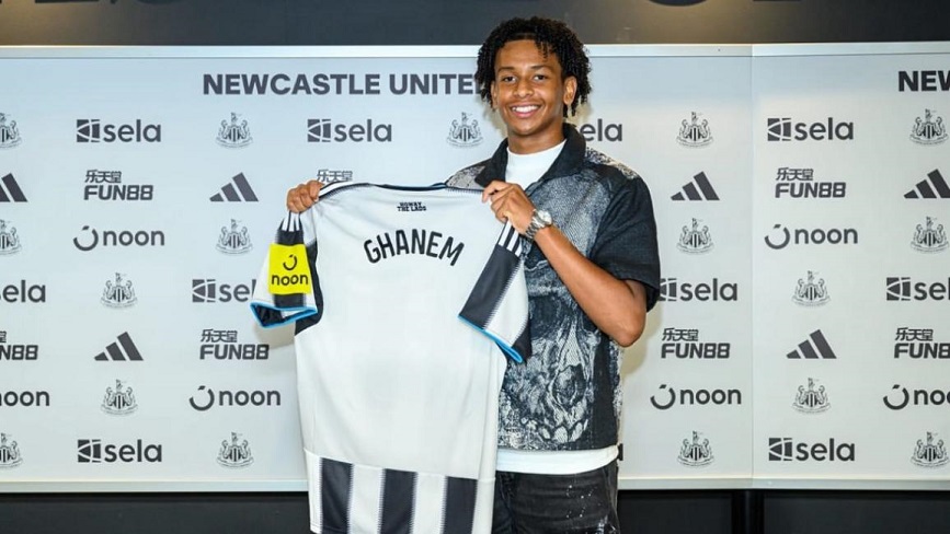 أنظار  الفاف  تتجه نحو إنجلترا