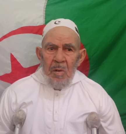 المجاهد  بن عيسى محمد يحكي عن نضاله بالأبيض سيدي الشيخ   ..