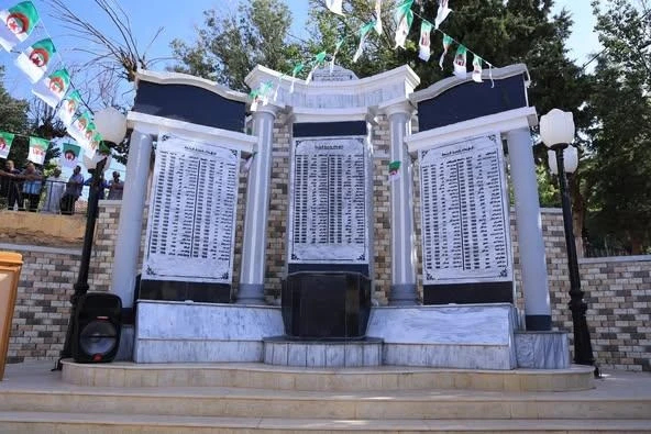 تيارت: تدشين ساحة الشهداء بعد إعادة تهيئتها بفرندة