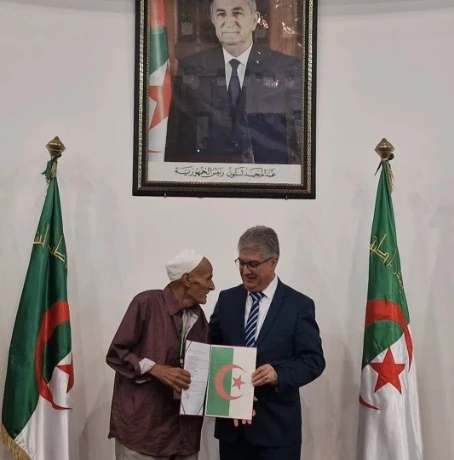 غليزان: تدشين مشاريع تنموية وتوزيع سكنات احتفالا بذكرى يوم المجاهد