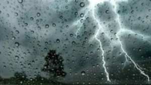 رياح قوية وأمطار رعدية على هذه الولايات