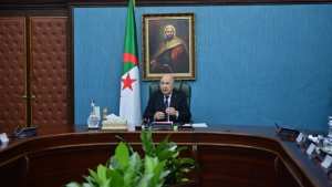 رئيس الجمهورية يترأس اجتماعا خصص لقطاع النقل