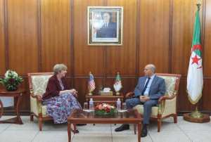 Saihi et l'ambassadrice des Etats-Unis en Algérie évoquent le renforcement de la coopération bilatérale