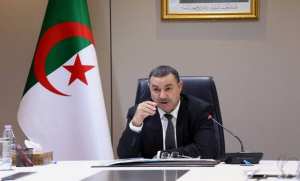 تجديد حظيرة الحافلات: سعيود يترأس اجتماعا لتنفيذ تعليمات رئيس الجمهورية