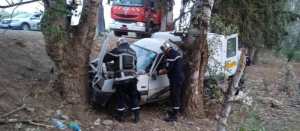 سعيدة: إصابة ستة اشخاص اثر إنحراف و اصطدام سيارة بشجرة ببلدية سيدي عمر