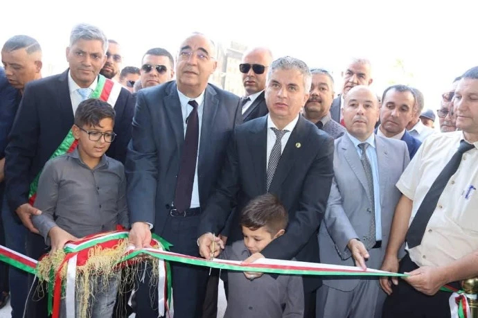 في انتظار استلام باقي المخازن لاحقا بمعسكر ..تدشين المركز الجواري لتخزين الحبوب بفروحة