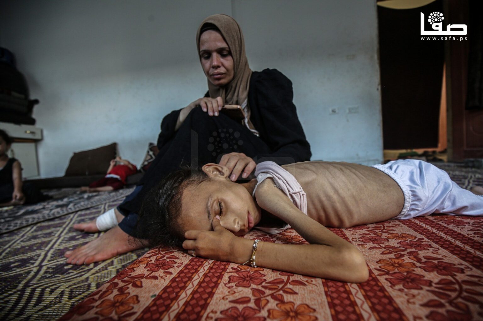 الاستنكار لا يكفي