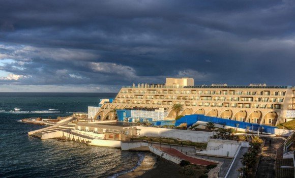 سياحة: مركب المعالجة بمياه البحر لسيدي فرج يراهن على توفير خدمات نوعية