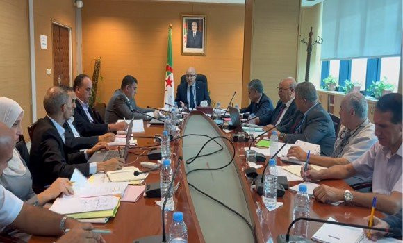 Fournitures scolaires : producteurs et importateurs autorisés à vendre directement aux détaillants