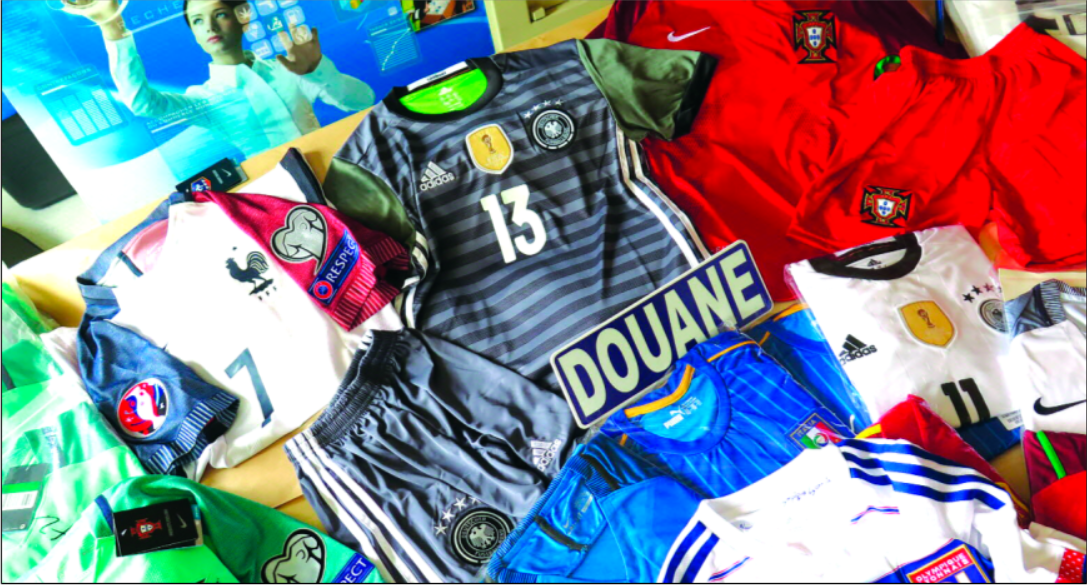 Contrefaçon Plus de 24.000 maillots interceptés en juillet dans le Jura