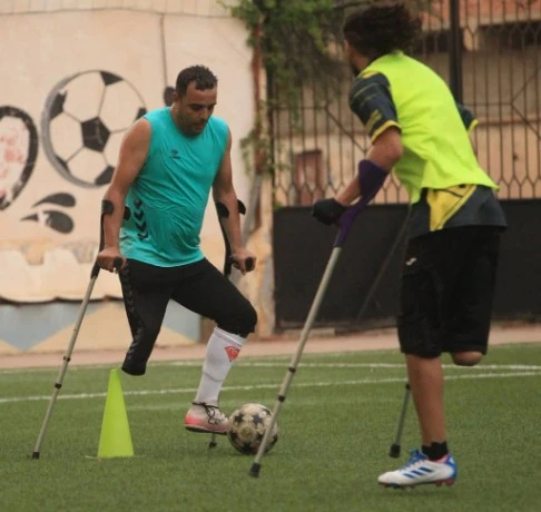 رياضة ذوي الهمم....المنتخب الوطني لكرة القدم للمبتورين يجري تربصه الإعدادي بعين الترك