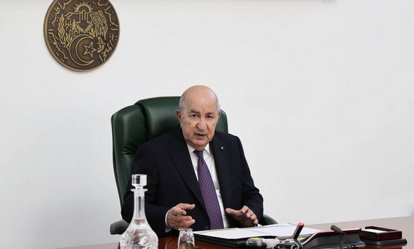 رئيس الجمهورية يترأس اجتماع عمل خصص لقطاع التجارة