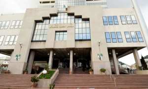 مجلس قضاء الجزائر: النيابة العامة تفند خبر وفاة سائق الحافلة المتهم في قضية حادث المرور