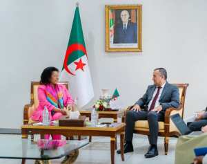 السيد زروقي يستقبل الرئيسة التنفيذية لوكالة الإتحاد الإفريقي للتنمية