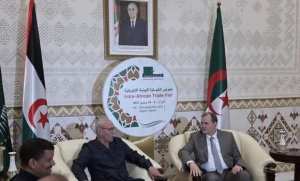 الرئيس الصحراوي يصل الجزائر للمشاركة في الطبعة الرابعة لمعرض التجارة البينية الإفريقية