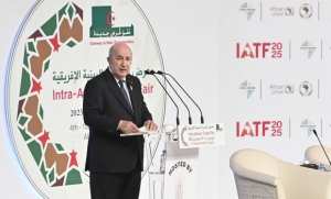 Le président de la République exhorte les pays africains à fédérer leurs efforts pour sortir le continent de la marginalisation