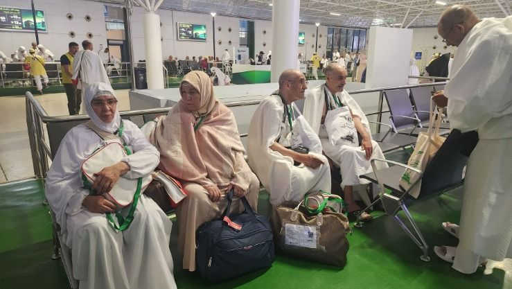 حج 2025: توافد الحجاج الجزائريين إلى البقاع المقدسة واستقبال أولى الرحلات بـمطار جدة  