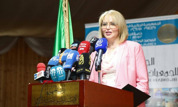 Début à Alger des travaux de l'université d'été des associations à caractère culturel