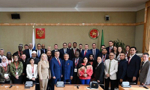 Sommet mondial de la jeunesse à Kazan : Hidaoui reçu par le président de la République du Tatarstan