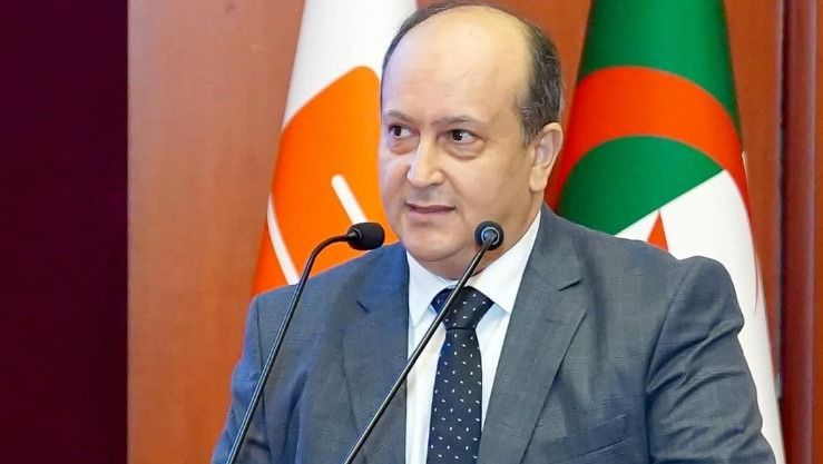 الوزير الأول بالنيابة يشرف على اجتماع تنسيقي مع الولاة