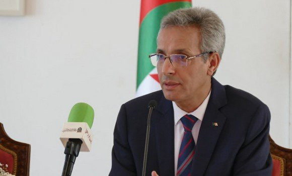 Ballalou insiste sur la nécessité d'accélérer la mise en place du comité d'éthique de l'artiste