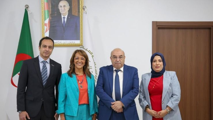 توقيع مذكرة تفاهم بين صيدال وAbbVie الأمريكية لتعزيز الكفاءات في التكافؤ الحيوي والبحث السريري