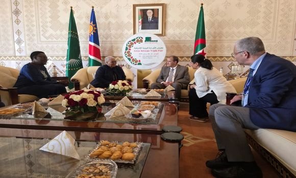 المعرض الافريقي للتجارة البينية بالجزائر: رزيق يستقبل نائبة رئيسة جمهورية ناميبيا
