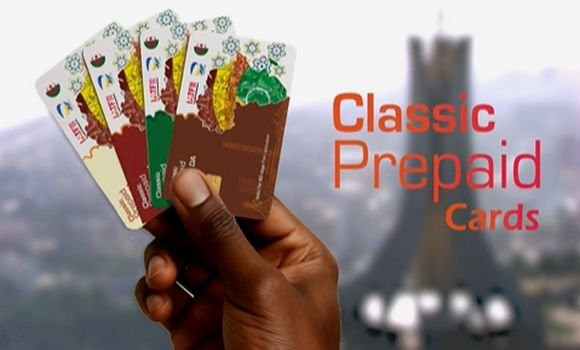 IATF : Algérie Poste et la Banque d'Algérie lancent la carte classique prépayée