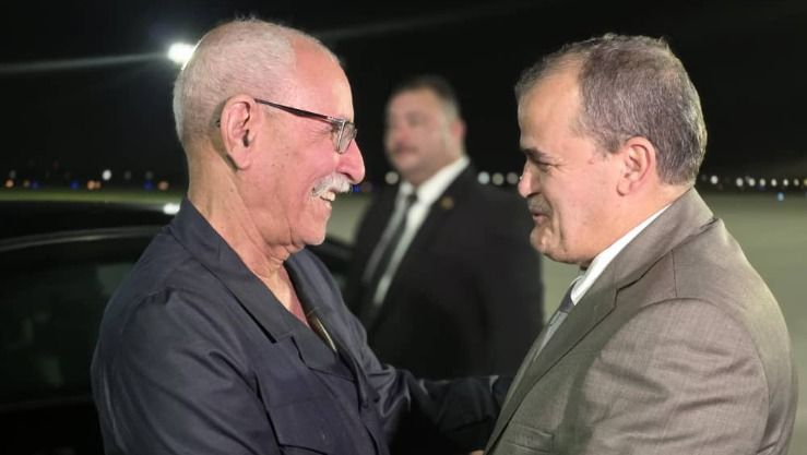 رئيس الجمهورية العربية الصحراوية يحل بالجزائر