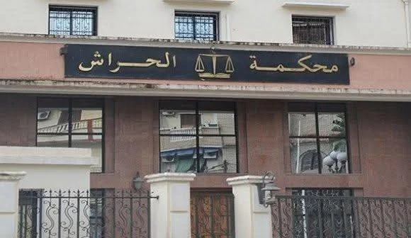 محكمة الحراش: إيداع 5 أشخاص الحبس المؤقت لاعتدائهم على زوجين بالطريق السريع