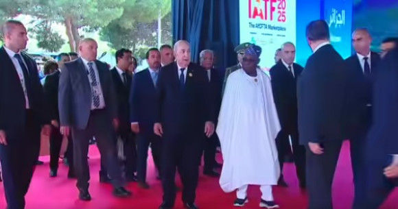 Le président de la République visite les stands de l'IATF 2025