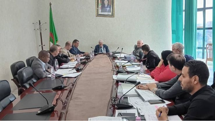 مخرجات اللقاء التشاوري بين نقابة عمال البيداغوجيا ووزارة التعليم العالي