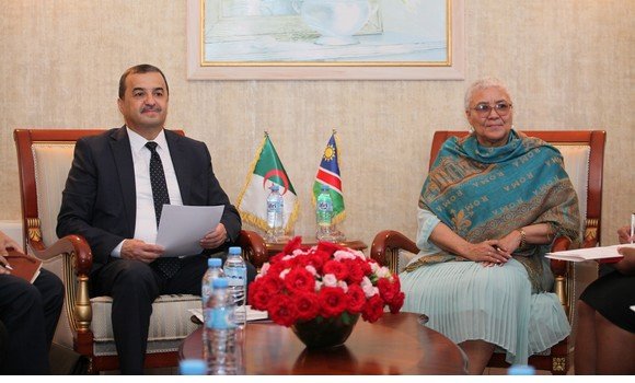 عرقاب يتحادث مع نائبة رئيسة جمهورية ناميبيا حول تعزيز التعاون الثنائي