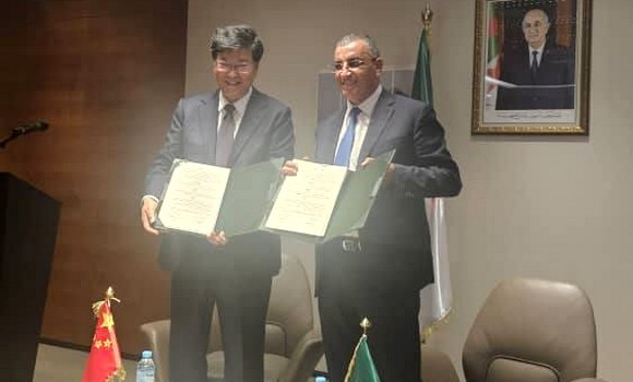 Annaba-municipalité chinoise de Chongqing: signature d'une convention de coopération