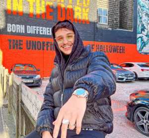 ريفكا: من الفكاهة الفيروسية إلى إمبراطورية ريادية - دراسة حالة في بناء العلامة الشخصية وصناعة المؤثرين