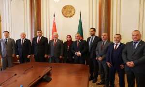 المجلس الشعبي الوطني : وفد مجموعة الصداقة البرلمانية الجزائر- بيلاروس يبحث مع نظرائه سبل تعزيز التعاون المشترك