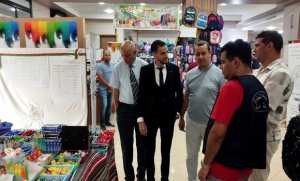 Commerce: des visites de terrain pour suivre le déroulement des foires de fournitures scolaires