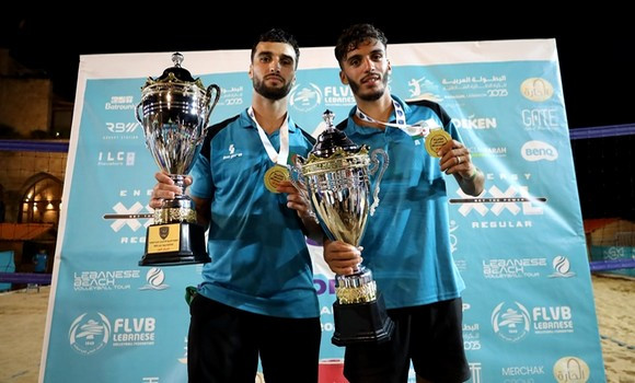 Beach-volley: l'Algérie sacrée championne arabe chez les messieurs, les dames obtiennent le bronze