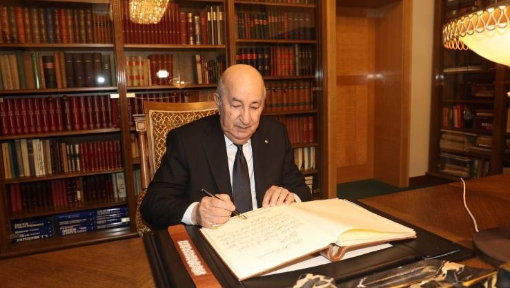 رئيس الجمهورية يخص باستقبال رسمي من طرف رئيسة جمهورية سلوفينيا بساحة الكونغرس بالعاصمة ليوبليانا