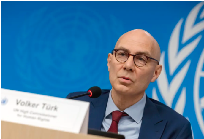 Répression croissante et abus contre les civils