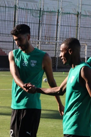 جمعية وهران تفوز على 