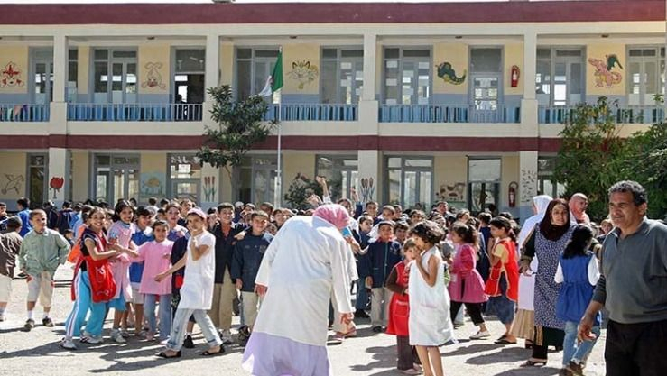 وزارة التربية : تفعيل آلية تقديم طلبات التحويل الرقمي عن بعد للتلاميذ بين المؤسسات ابتداء من الغد