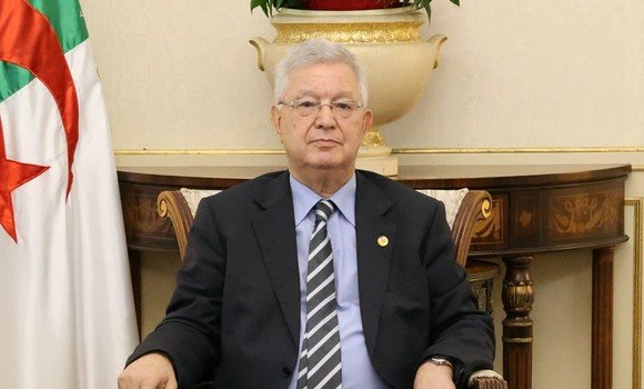 رئيس مجلس الأمة يعزي في استشهاد العريف الأول المتعاقد عماري سيف الدين