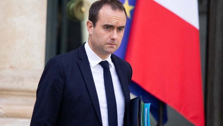 ماكرون يعين وزير الجيوش سيباستيان لوكورنو رئيسا للوزراء