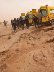 البيض:  إصابة طفل في حادث سقوط من الطابق الثالث لعمارة سكنية بحي الإخوة صلعة