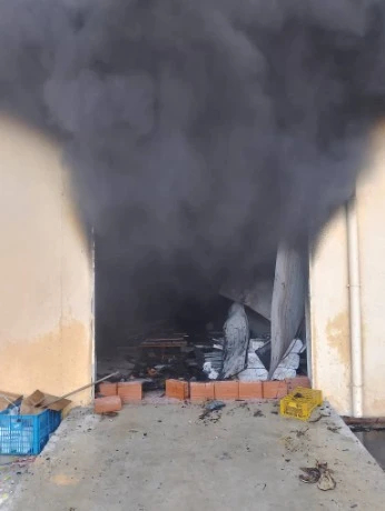 البليدة: إصابة 6 أشخاص في حريق مصنع القداحات ببلدية بوقرة