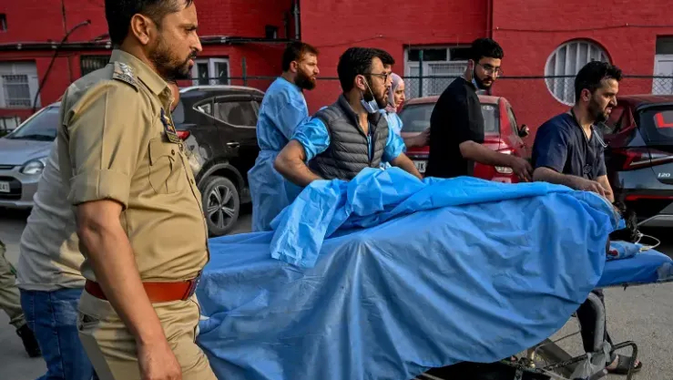 24 قتيلا على الأقل بهجوم على سياح في كشمير