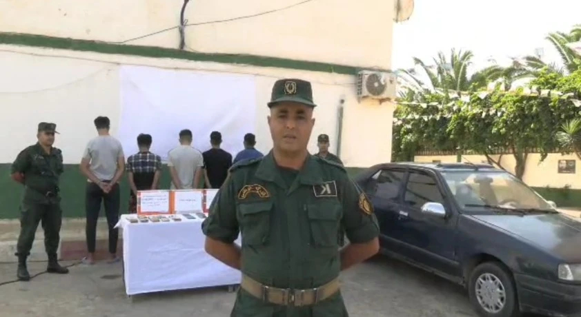 غليزان: الدرك الوطني يطيح بشبكة إجرامية مختصة في السطو على المنازل